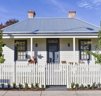 Farmers Arms Heritage Cottage - Great Ocean Road Tourism