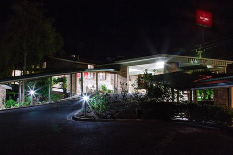 Farnham Court Motel And Restaurant - Great Ocean Road Tourism 1