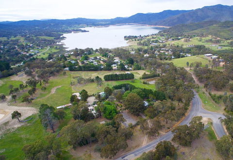 Fernleigh Accommodation - Great Ocean Road Tourism 0