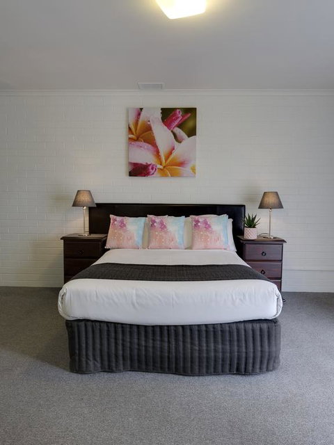 Frankston Motel - Great Ocean Road Tourism 3