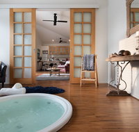Gables Bend Spa Villa - Great Ocean Road Tourism
