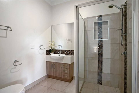 GALBRAITH BEACH STUDIO 2 - Great Ocean Road Tourism 2
