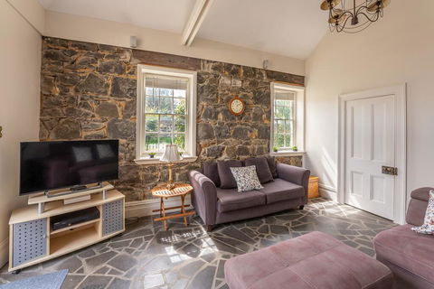 Georgia - Great Ocean Road Tourism 3