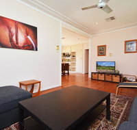 Glandore Estate Vineyard Homestead onsite cellar door  walk to restaurants incl EXP - Great Ocean Road Tourism