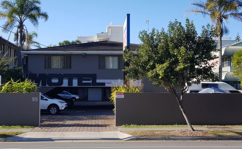 Gold Coast Airport Motel - Closest Privately Owned Accommodation To The GC Airport - Great Ocean Road Tourism 3