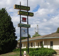 Golden Chain Garden Motor Inn Gundagai - Great Ocean Road Tourism