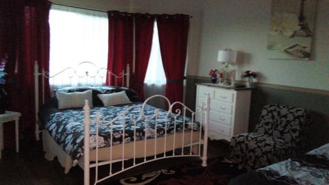 GOLDEN LACE B&B - Great Ocean Road Tourism 1