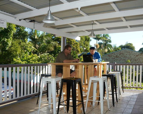 Gonow Family Backpackers Hostel - Great Ocean Road Tourism 3