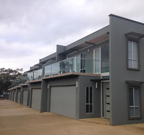 Griffith Prestige Apartments - Great Ocean Road Tourism 3