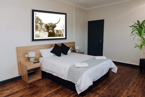Gunnedah Hotel - Great Ocean Road Tourism 0