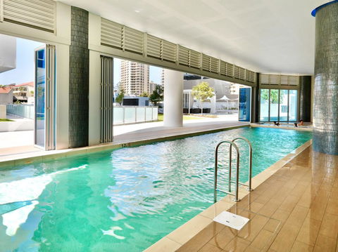 H Luxury Apartment At Surfers Paradise - Great Ocean Road Tourism 0