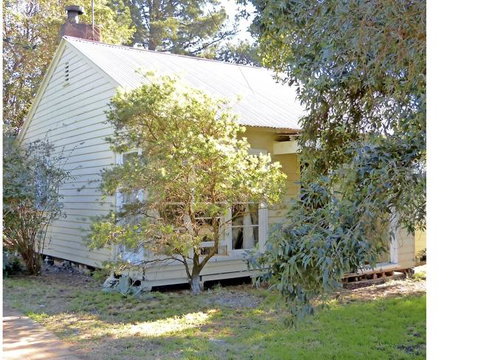 Happy Cozy House For Holidays, Beach, BBQ, Pet Friendly 35kms From CBD In Country Life Style !!! - Great Ocean Road Tourism 1