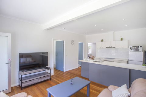 HARBOUR BREEZE - ULLADULLA - Great Ocean Road Tourism 3