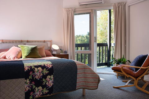 Hepburn Pool House - Great Ocean Road Tourism 1