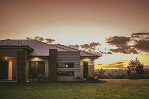 Hillcrest - Great Ocean Road Tourism 0