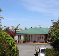 Hilltop on Tamborine - Great Ocean Road Tourism