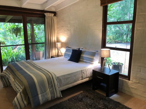 Hinterland Hideaway - Great Ocean Road Tourism 1