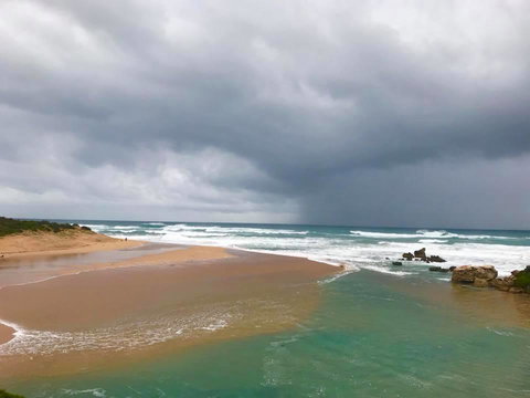 Hopkins House Motel & Apartments - Great Ocean Road Tourism 2