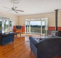 Hopkins River Homestead - Fireplace Linen WiFi 4 bdrm - Great Ocean Road Tourism