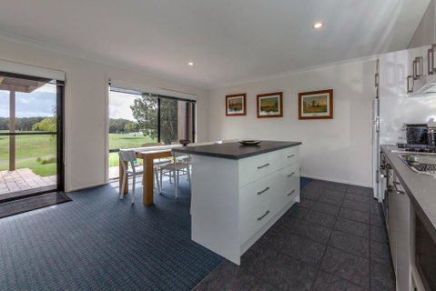 Horizons Golf Club, Villa 124 - Great Ocean Road Tourism 3
