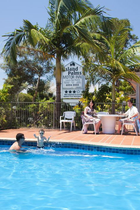 Island Palms Motor Inn - Great Ocean Road Tourism 3