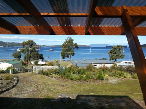 Islandview Beachhouse - 60m Down Driveway To Beach, Dover Tasmania - Great Ocean Road Tourism 2