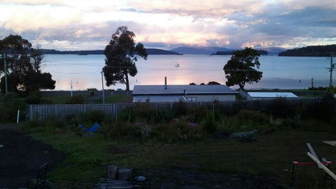 Islandview Beachhouse - 60m Down Driveway To Beach, Dover Tasmania - Great Ocean Road Tourism 1