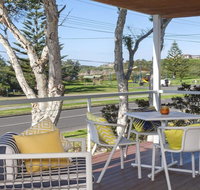 Isthmus on Jones Beach - Great Ocean Road Tourism