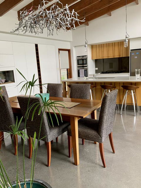 Jacaranda Garden Retreat - Great Ocean Road Tourism 3