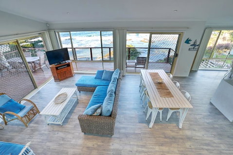 Kalimna - Blue Bay, NSW - Great Ocean Road Tourism 1