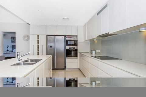 KINGSCLIFF OCEAN FRONT TERRACE 4 - Great Ocean Road Tourism 2