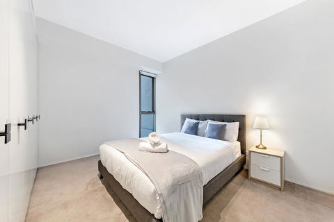 KOZYGURU HAYMARKET SYDNEY CITY VIEW 2 BED STUNNING APT NHA178-1206 - Great Ocean Road Tourism 2