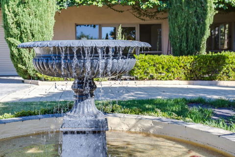 Kraimorie Large Family Beach House With Pool, Superb Water Views, Pool, And Games Room - Great Ocean Road Tourism 2