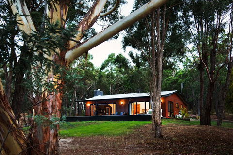 Kurrajong Retreat - Great Ocean Road Tourism 1
