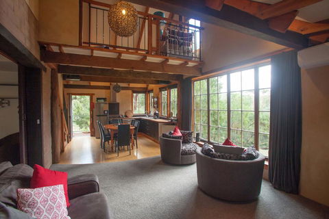 La Boheme Villa - Great Ocean Road Tourism 2