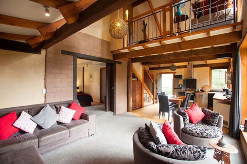 La Boheme Villa - Great Ocean Road Tourism 3