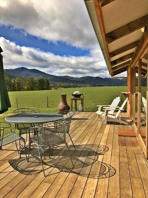 La Casetta (The Little House) - Great Ocean Road Tourism 3