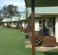 Lake Barra Cottages - Great Ocean Road Tourism
