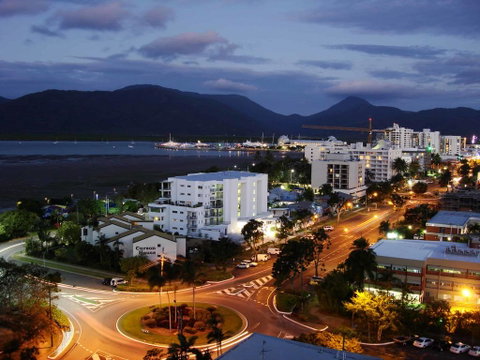 Lake Central Cairns - Great Ocean Road Tourism 2