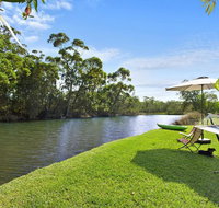 Lake Frontage family fun home - Great Ocean Road Tourism