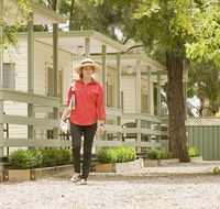Lake Hamilton Motor Village and Caravan Park - Great Ocean Road Tourism