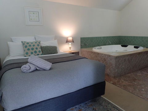 Lauristina Spa Cottage - Great Ocean Road Tourism 0