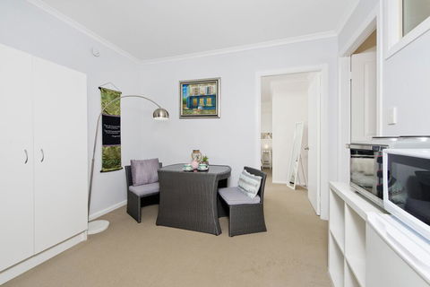 Laze Dayz At Lighthouse - Studio With Shared Pool - Great Ocean Road Tourism 1