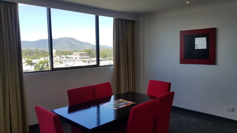 Leichhardt Hotel - Great Ocean Road Tourism 2
