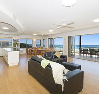Lennox on the Beach Unit 2 - Lennox Head - Great Ocean Road Tourism