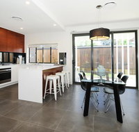 Lewis Street Apartments by Kirsten Serviced Accommodation - Great Ocean Road Tourism
