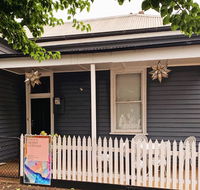 Lucys Artist Cottage - Great Ocean Road Tourism