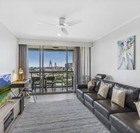 Luxurious harbour view apartment steps from city - Great Ocean Road Tourism