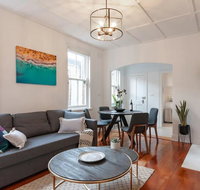 Luxurious Heritage Home with Harbour Bridge Views - Great Ocean Road Tourism