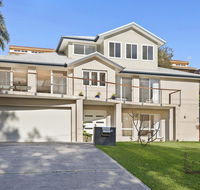 Luxurious Lake House - Great Ocean Road Tourism